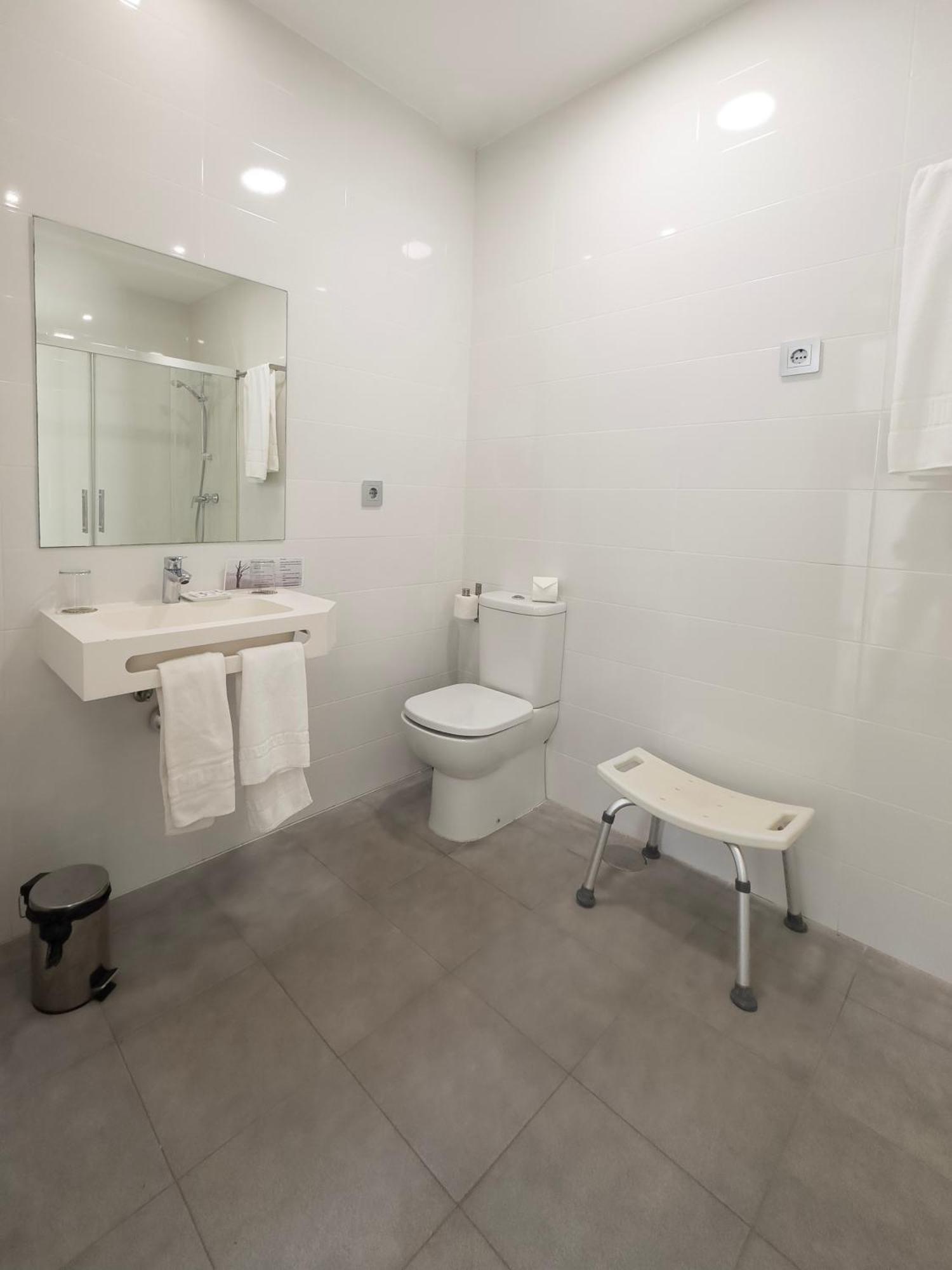 Hotel Portman 외부 사진